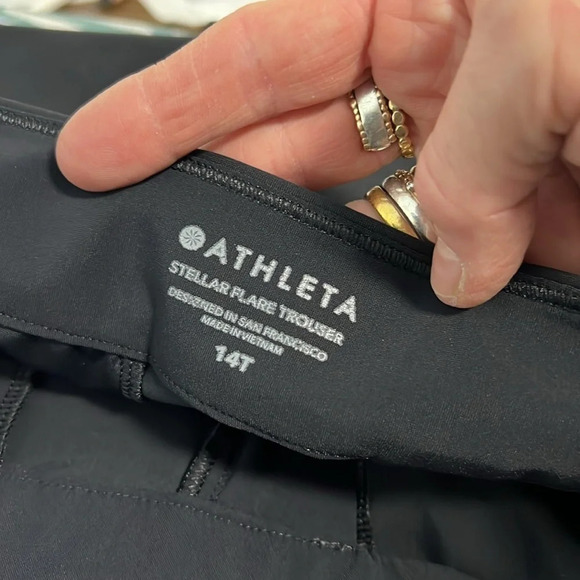 Athleta Stellar Flare Trouser in Black Size 14/Tall - Picture 10 of 15